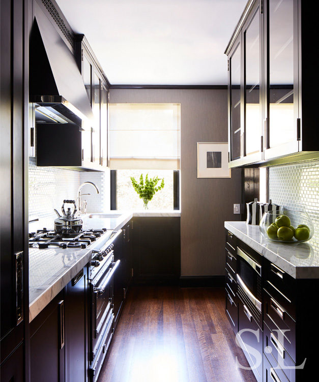 Fifth Avenue Pied-à-Terre galley kitchen in black and white palette