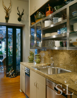 Kitchen in Chicago residence designed by Suzanne Lovell Inc.