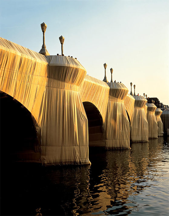 Wrapping Paris Arc De Triomphe Suzanne Lovell Inc