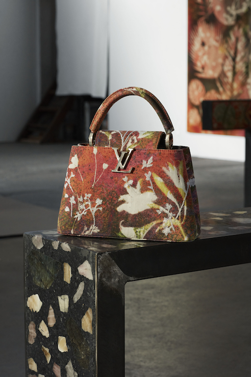Louis Vuitton Women Bag Painting LineVan Gogh Editorial Stock Image -  Image of artist, sheades: 93301304