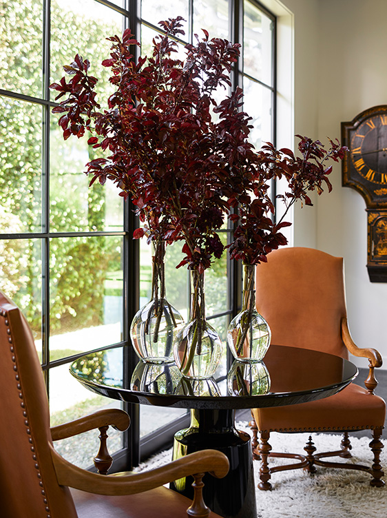 Detail of seating area in great room with Hopes windows