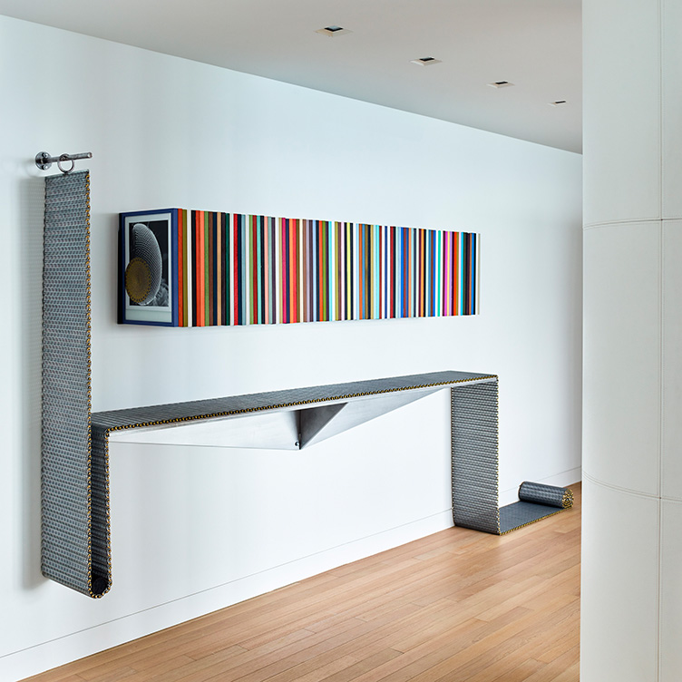 Entry gallery with artworks by Matthias Bitzer and Jim Zivic
