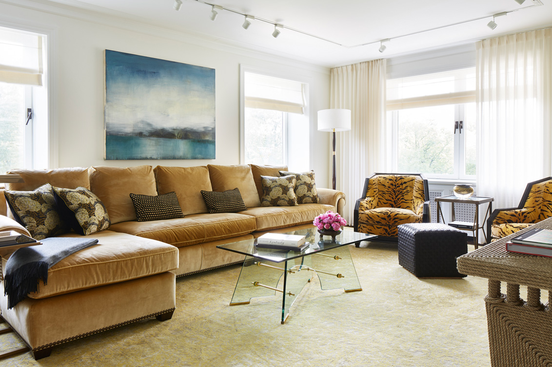 Fifth Avenue Pied-à-Terre living room with sectional sofa upholstered in silk velvet