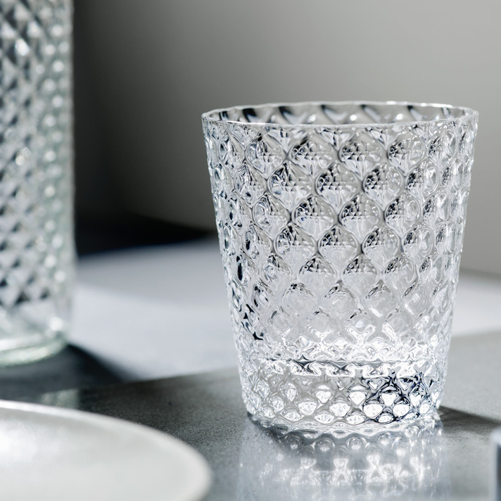 Sugahara's Latest Series Pushes the Boundaries of Modern Glassware to  Infinity