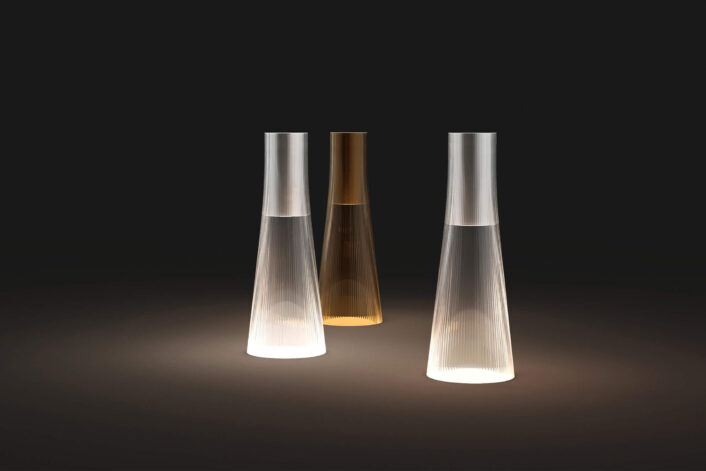 Candel Lights come in clear or bronze.