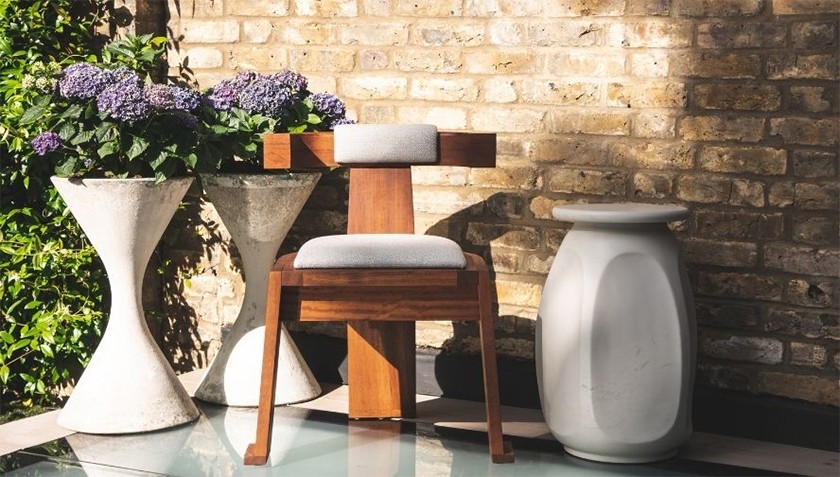 Outdoor Fiona Side Chair with the Roman II Side Table from FBC London