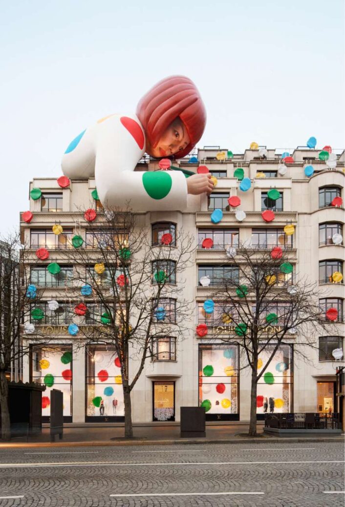 The iconic Paris building with a giant inflatable Kusama!